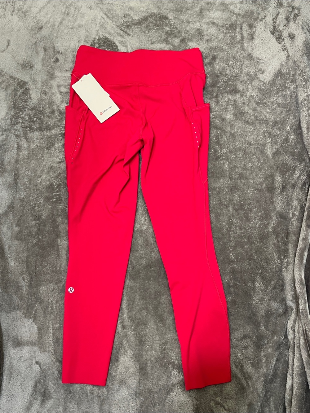 🆕 Lululemon Fast and Free HR Tight 25” *Pockets in Mulberry Spark, size 10